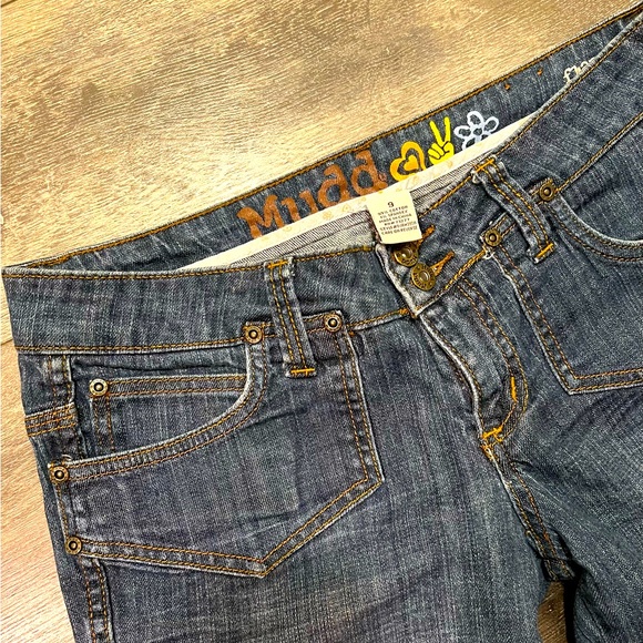 🚫SOLD🚫 Y2K Mudd Dark Wash Low Rise Flare Jeans - Picture 3 of 3